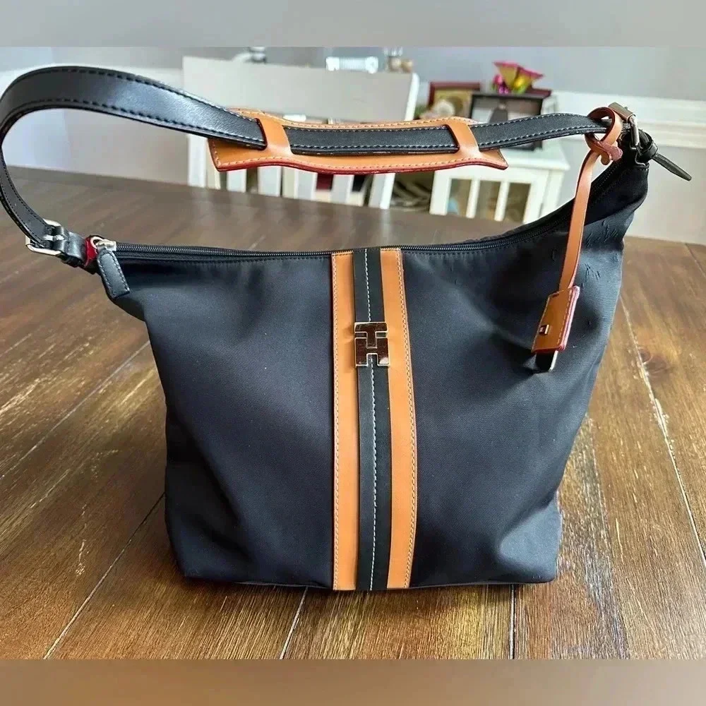 Tommy Hilfiger hobo bag